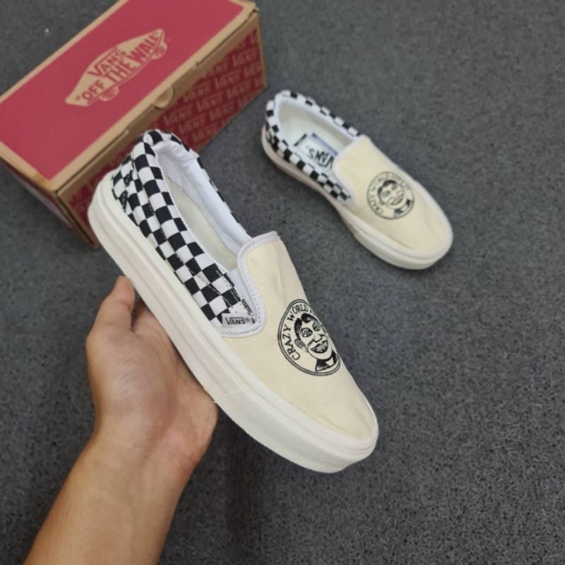 vans slip on cream white