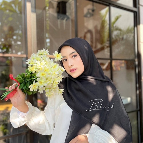 Hijab Segi Empat Paris Premium Paris Voal Premium