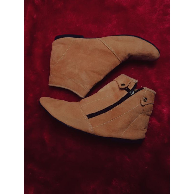 sepatu boot wanita (PL)