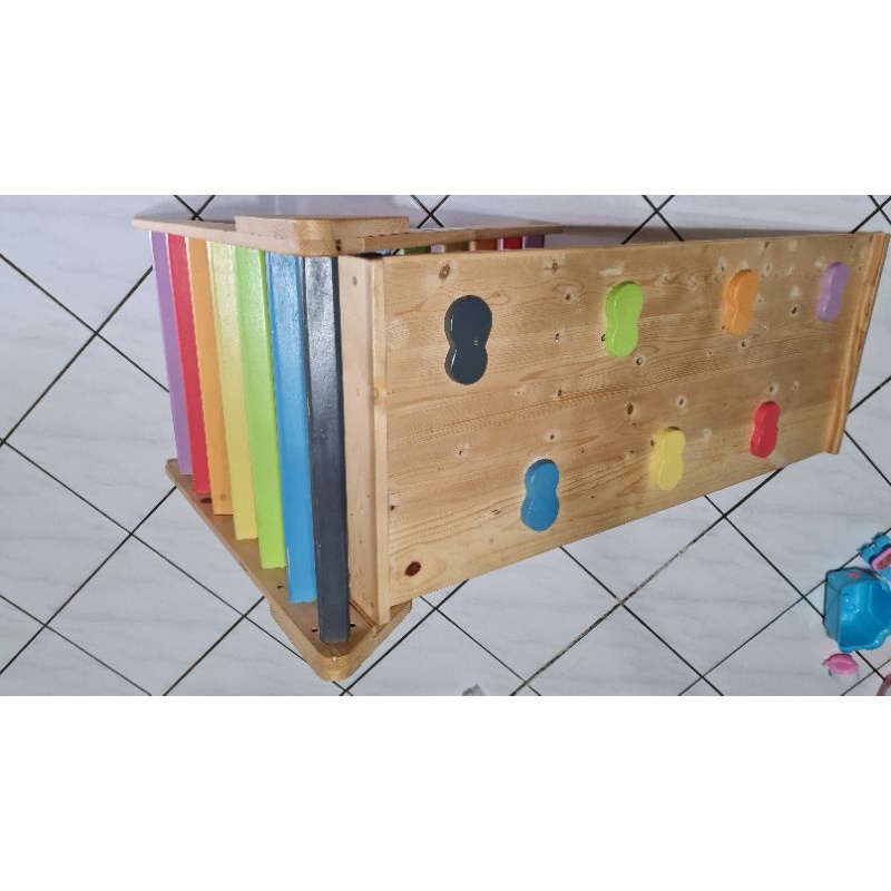 disewakan pikler area balikpapan/ mainan kayu balikpapan/ rainbow pikler/ sewa mainan anak balikpapa