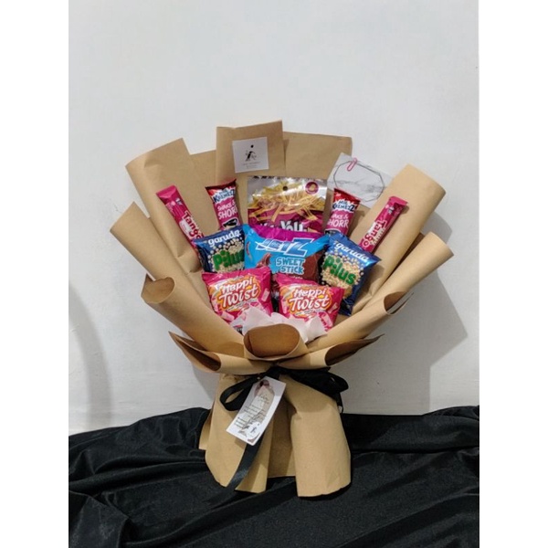 

BISA COD ‼️/ READY STOK bouquet murah / bouquet Snack / bouquet jajan / buket Snack /buket jajan /buket wisuda