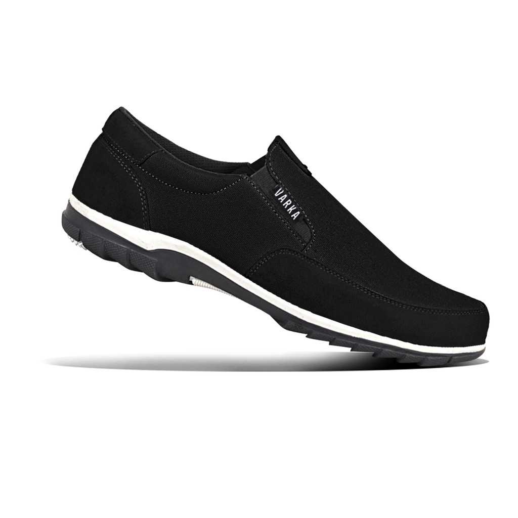 Sepatu Slip On Pria V 4334 Terbaru Brand Varka Sepatu Casual Santai Harga Murah Berkualitas Hitam