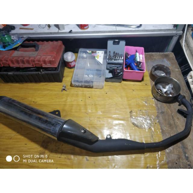 Knalpot standar sonic150r like new