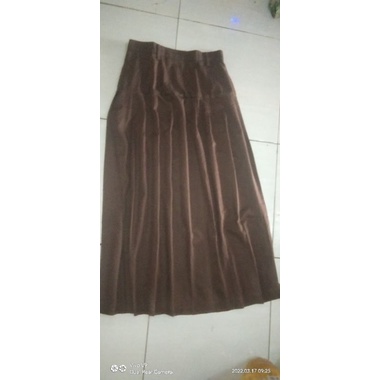 rok pramuka bekas peloved / seragam sekolah coklat