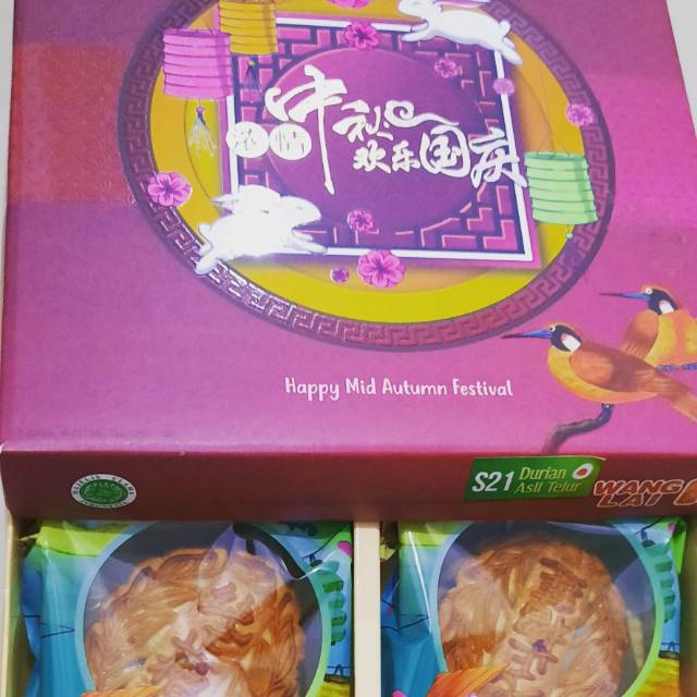 

mooncake wanglai rasa durian asli telur