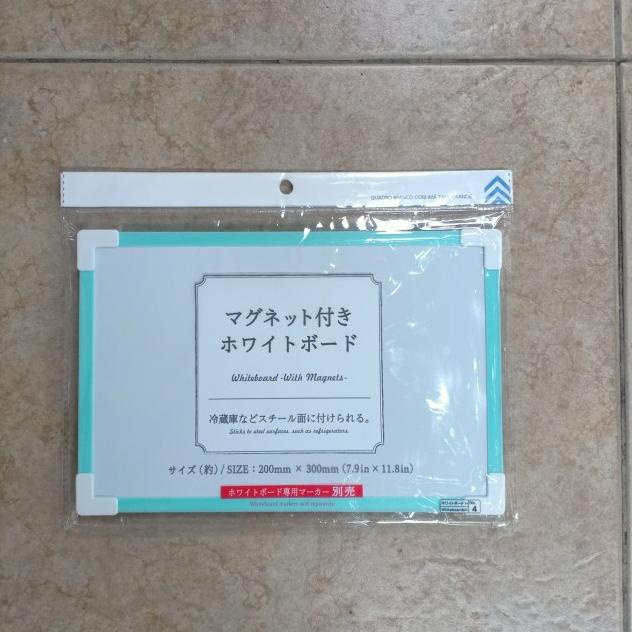 

♪ White board with magnet/ papan tulis kecil dengan magnet ✸
