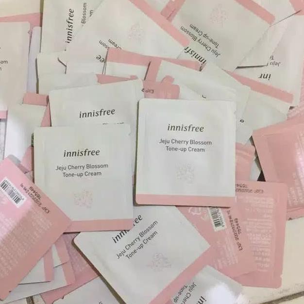 Innisfree Jeju Cherry Blossom Tone Up Cream 1ml Sachet (SAMPLE)