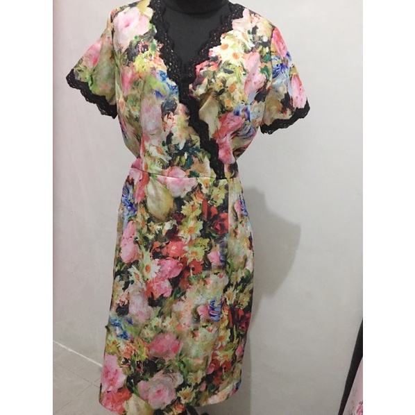 Preloved Dress Flower