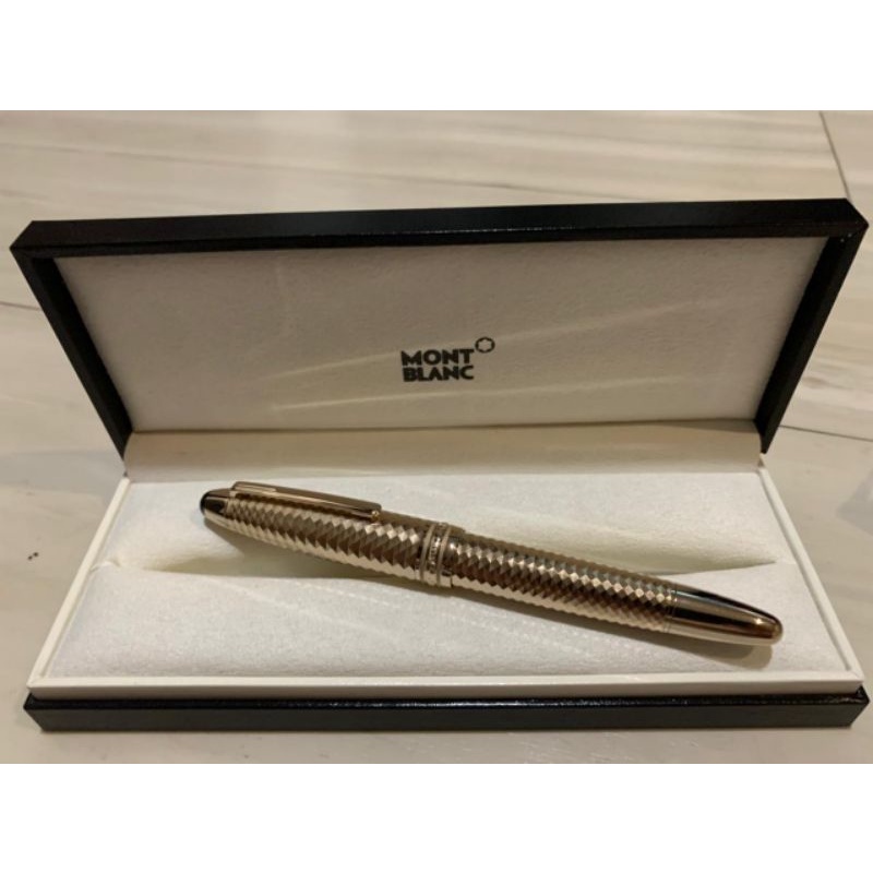 

pulpen original 100%