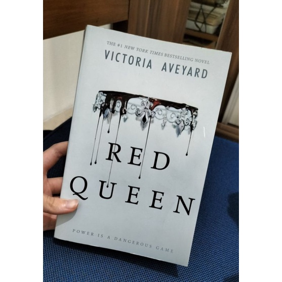 

Red Queen - Bahasa Inggris (secondhand) Ori