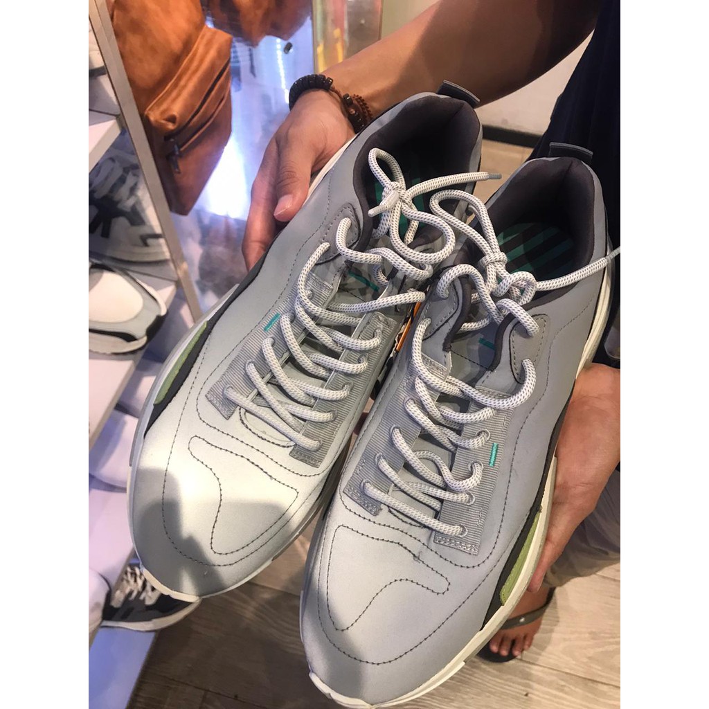 [ JASTIP ] Sepatu Sneakers Grey Bershka SALE