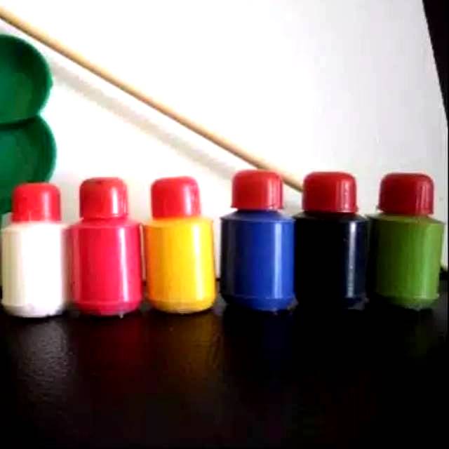 

Cat Lukis akrilik 10ml satu set