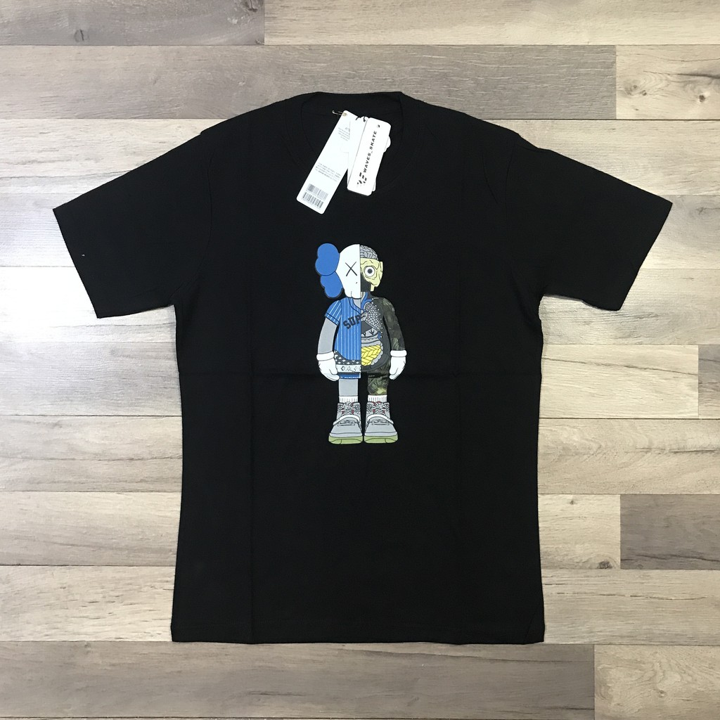 KAOS UNIQLO x KAWS (SUMMER UT GRAPHIC BLACK) - 100% COTTON - TERLARIS-SUPPREME DOLL