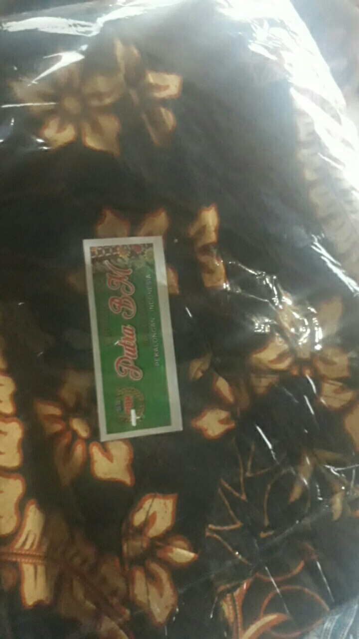 Maura Couple - Sania Ruffle Batik Couple Ori Ndoro Jowi Garansi Termurah Shopee - Batik Modern Solo