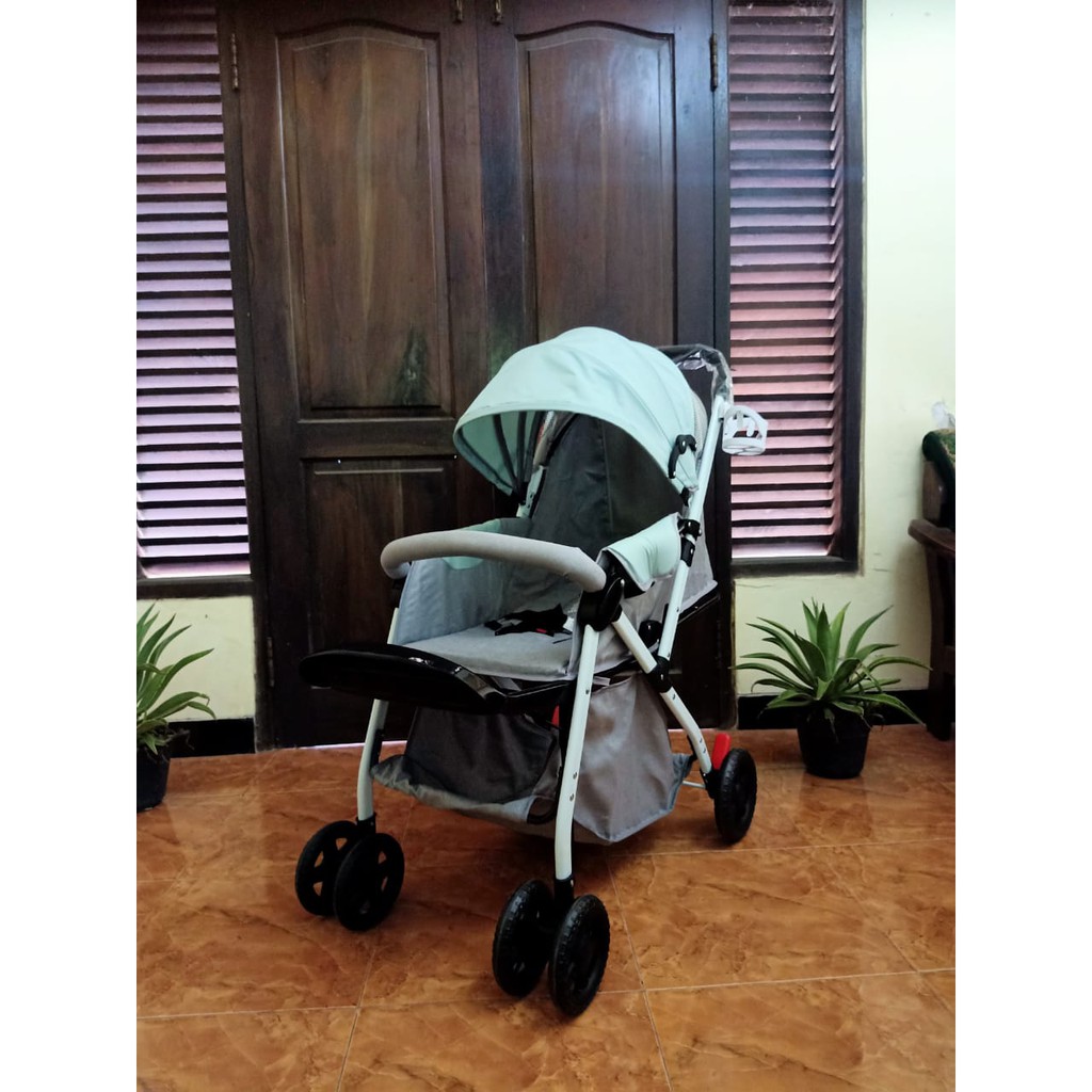 TRAVEL SIZE STROLLER BABYBLISS IMPORT QUALITY