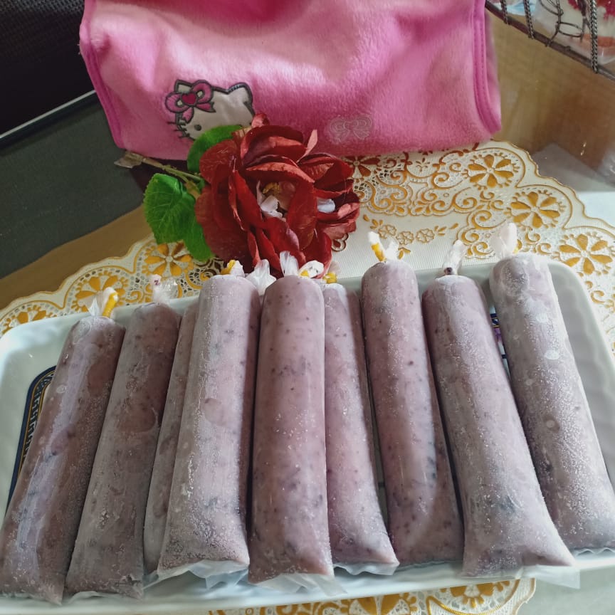 

Es mambo ketan item 1 pack isi 10 biji
