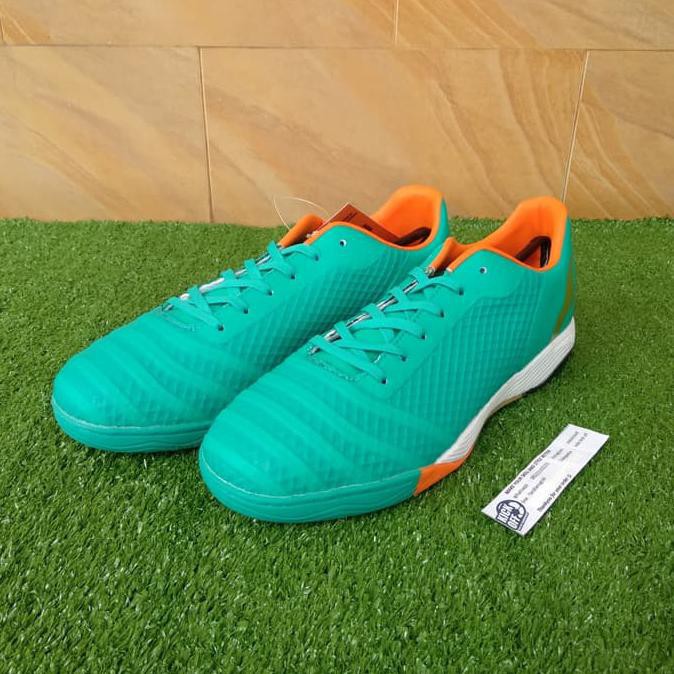 mizuno wave maverick 3 gold