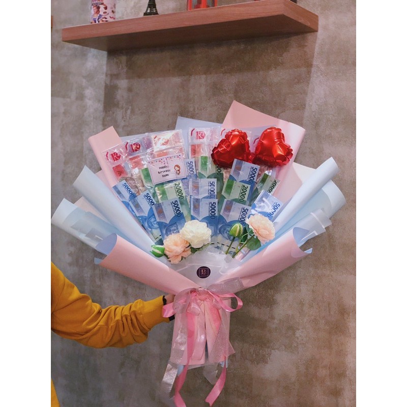 MONEY BOUQUET CUSTOM #1 with FLOWERS and Balloon