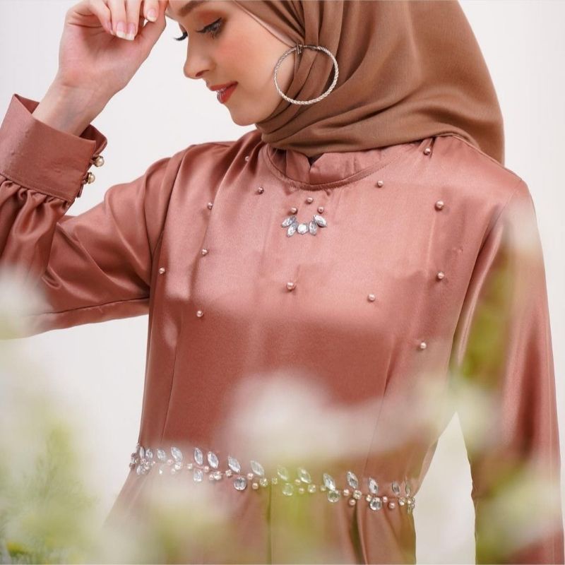 STELLA DREES SELIA CANTIK SETELA MAXY MAXMARA DRESS KONDANGAN GAUN PARTY DRESS BRUKAT REMAJA MUSLIMAH GAMIS JUMBO GAMIS BAHAN LICIN APPLY PAYET SWAROSKY GAMIS WARNA SAGE ROSE BATA LILAC GAMIS POLOS TEBAL PREMIUM GAUN SILK OUTFIT BRIDESMAID