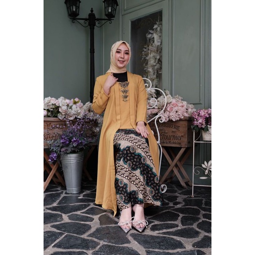 SET KEBAYA SANJANI| KEBAYA PESTA| SET KEBAYA TERBARU| SET KEBAYA KATUN| KEBAYA PESTA KONDANGAN| KEBAYA PESTA MODERN| KEBAYA WISUDA