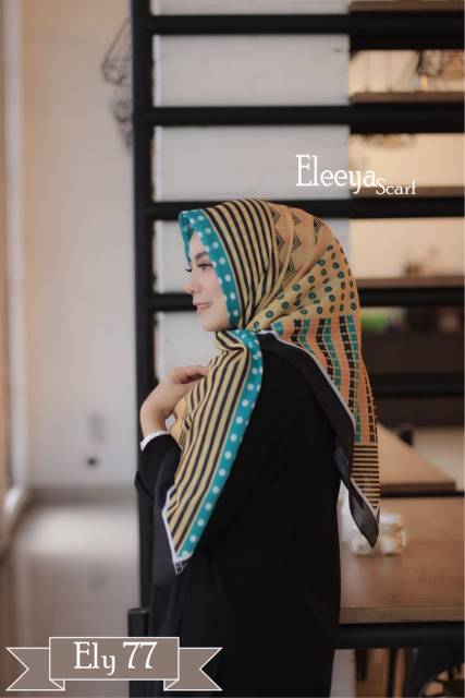 HIJAB SEGIEMPAT MOTIF ELY 77 II Eleeya Scarf