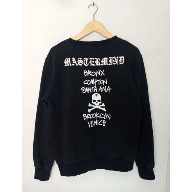 crewneck Stussy X Mastermind