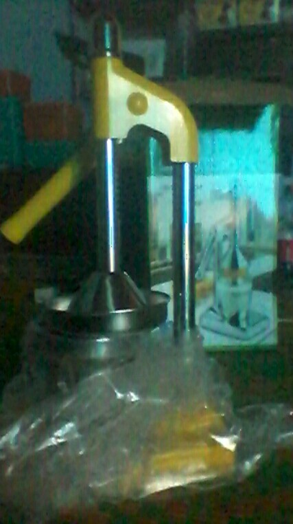 Perasan Jeruk Manual Stainless Peras Jeruk Hand Juicer Homelux Murah
