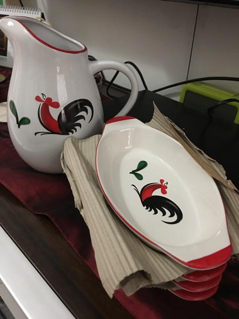 Water Jug Ayam Jago Seri 2 / Milk Jug / Juice Jug / Keramik Kopin