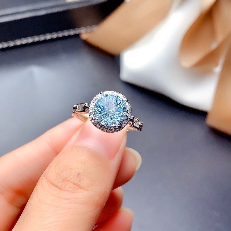 Fashion Natural Blue Topaz Ring