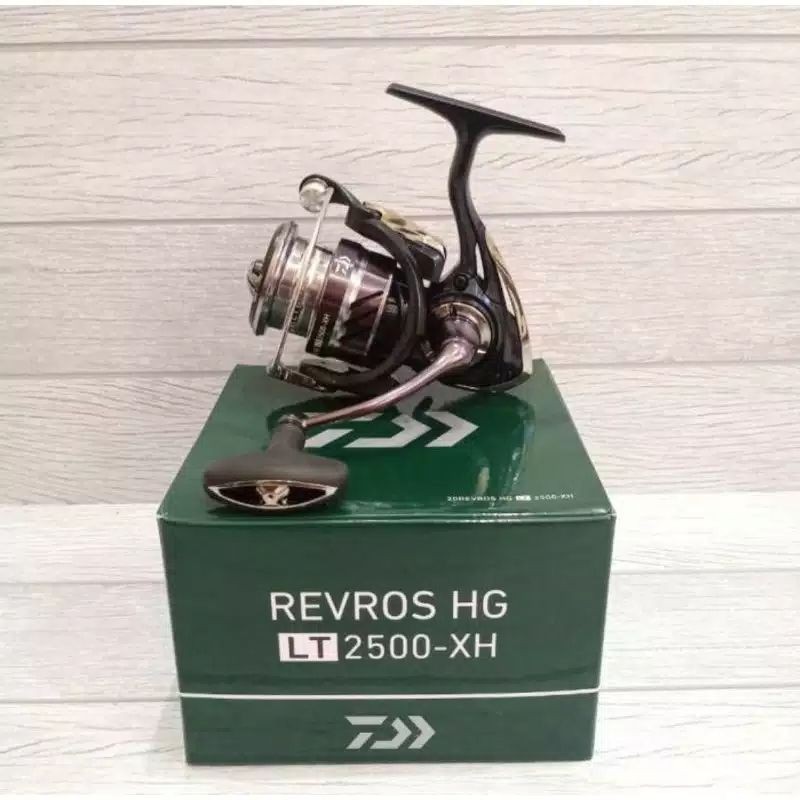 REEL DAIWA REVROS HG 2500 XH
