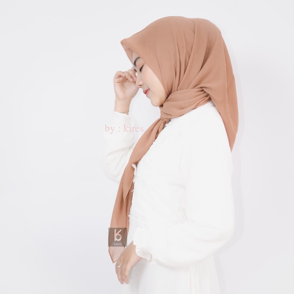 Bella Square / Jilbab Segiempat / Kerudung Segi Empat Polycotton Size 115 cm Oleh-oleh Haji dan Umroh