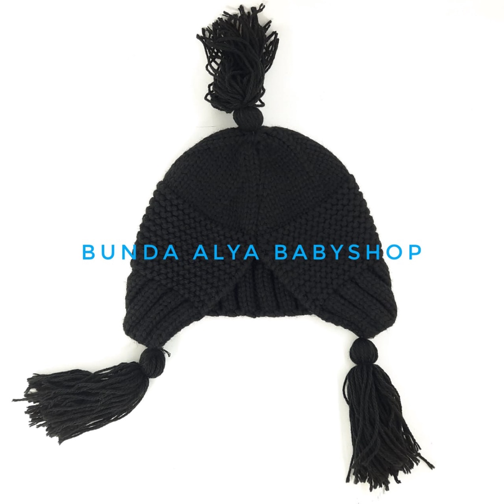 Topi Kupluk Anak Wol Bulu Kupluk Rumbai Rajut Hitam Import Untuk Usia 6bulan-4tahun Motif Polos Bahan Woll Halus