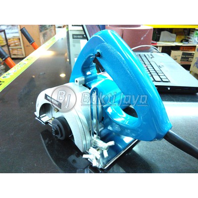 Mesin Potong Keramik MODERN M 2400