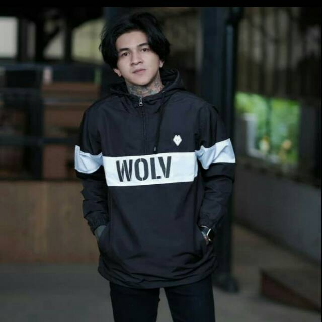 Jaket parasut pria running