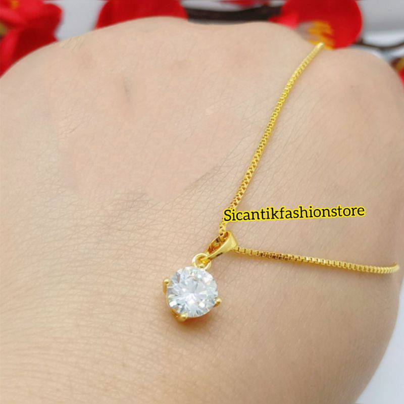 Kalung Titanium Liontin Bulat 18K Gold Terlaris Anti Karat selamanya Kalung Wanita Liontin Bulat Gold Fashion Wanita Kalung Liontin Mata Satu Perhiasan Wanita