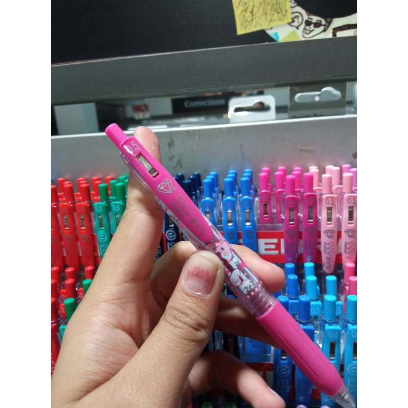 

Pulpen Zebra Sarasa Clip 0.5