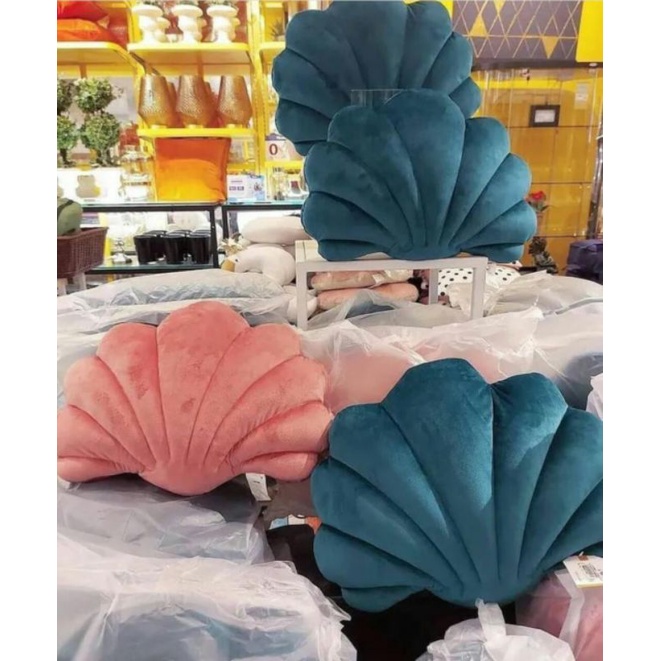 INFORMA Bantal Sofa/Bantal Kerang/Velvet Shelly