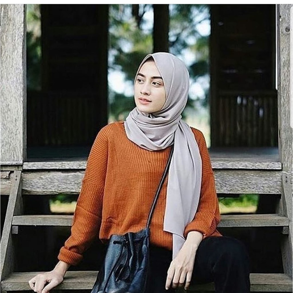 SISKAHIJAB.ID / Boxi sweater/sweater jumbo /sweater oversize /rajut kekinian/baju rajut murah /grosi