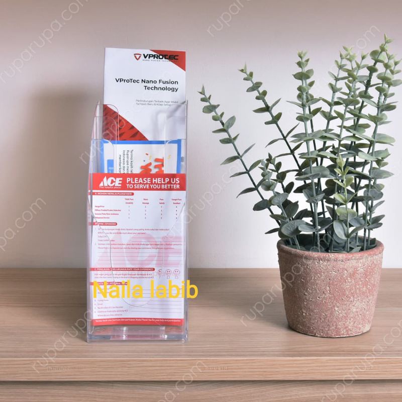 

ACE ODI TEMPAT BROSUR AKRILIK BROCHURE HOLDER ACRYLIC 1/3 A4X4 UM21032