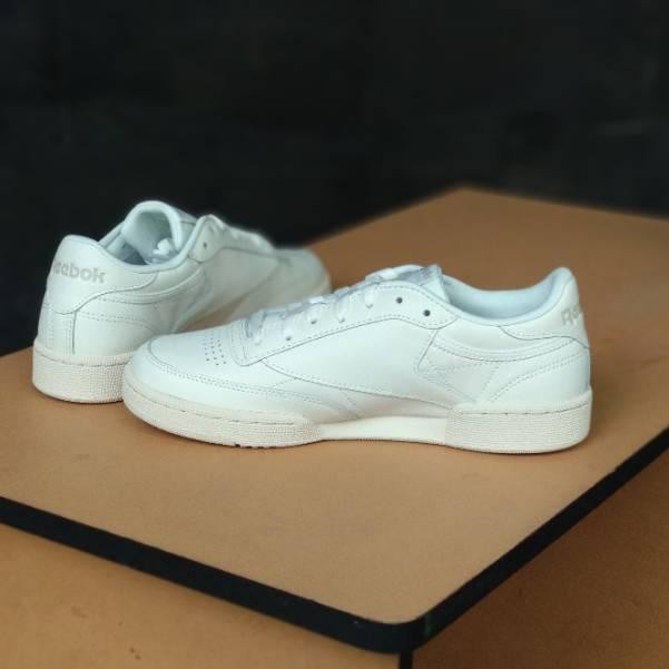 reebok club c 85 chalk cyan sunglow