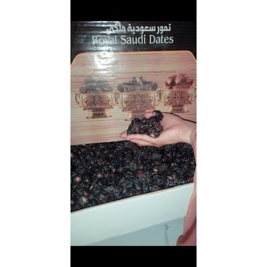 

kurma ajwa