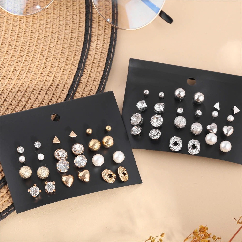 6 / 12 / 36 Pasang Anting Stud Desain Bunga Hati Mutiara Berlian Imitasi Bahan Logam Warna Emas Gaya Bohemia Korea