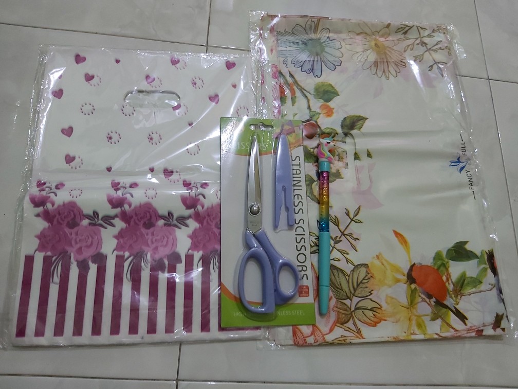 15 Lembar Kantong Plong Motif Jumbo Tebal 40x50cm. Plastik Plong Pond Olshop Online Shop