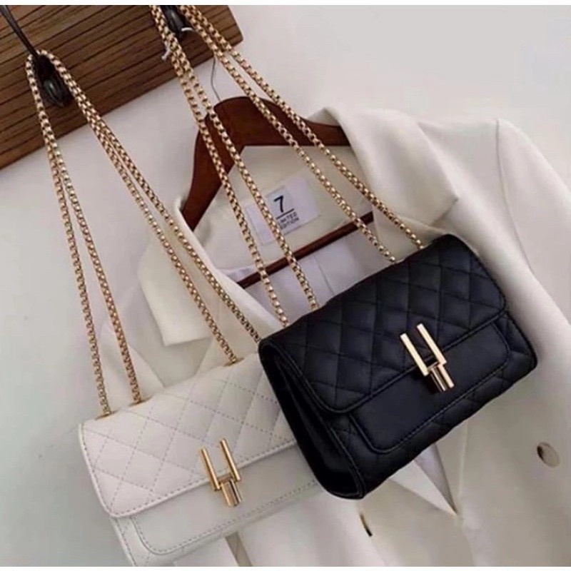 Tas Wanita Chelsy Selempang Slingbag Tas Rantai Kekinian Trendi Fashion Korea Termurah Terbaru