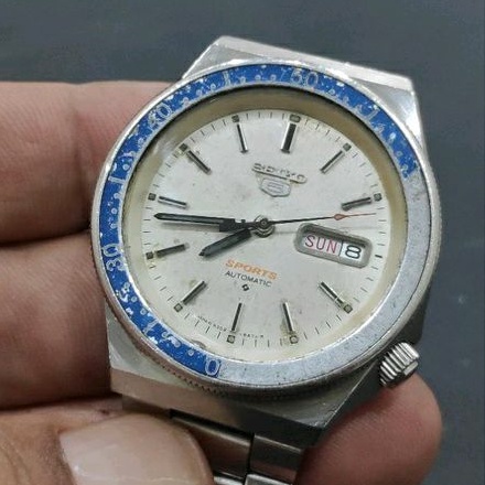 SEIKO 5 SPORTS 17J REF. 6309-8360 CIRCA 1981