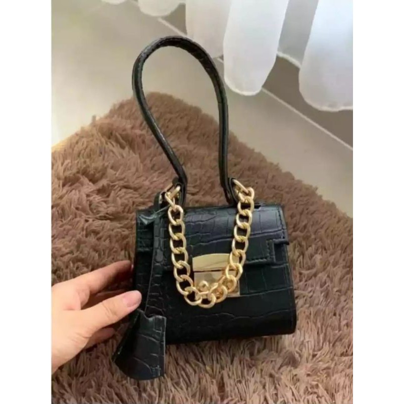TAS SHOULDER BAG WANITA MILLA - SHOULDERBAG WANITA KEKINIAN - TAS BAHU WANITA - TAS KONDANGAN WANITA TERBARU