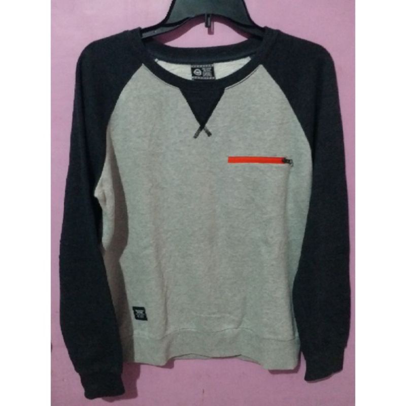 Crewneck Groove Rhyme