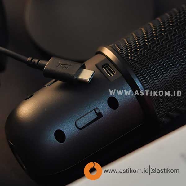 Microphone HyperX SoloCast | By Astikom