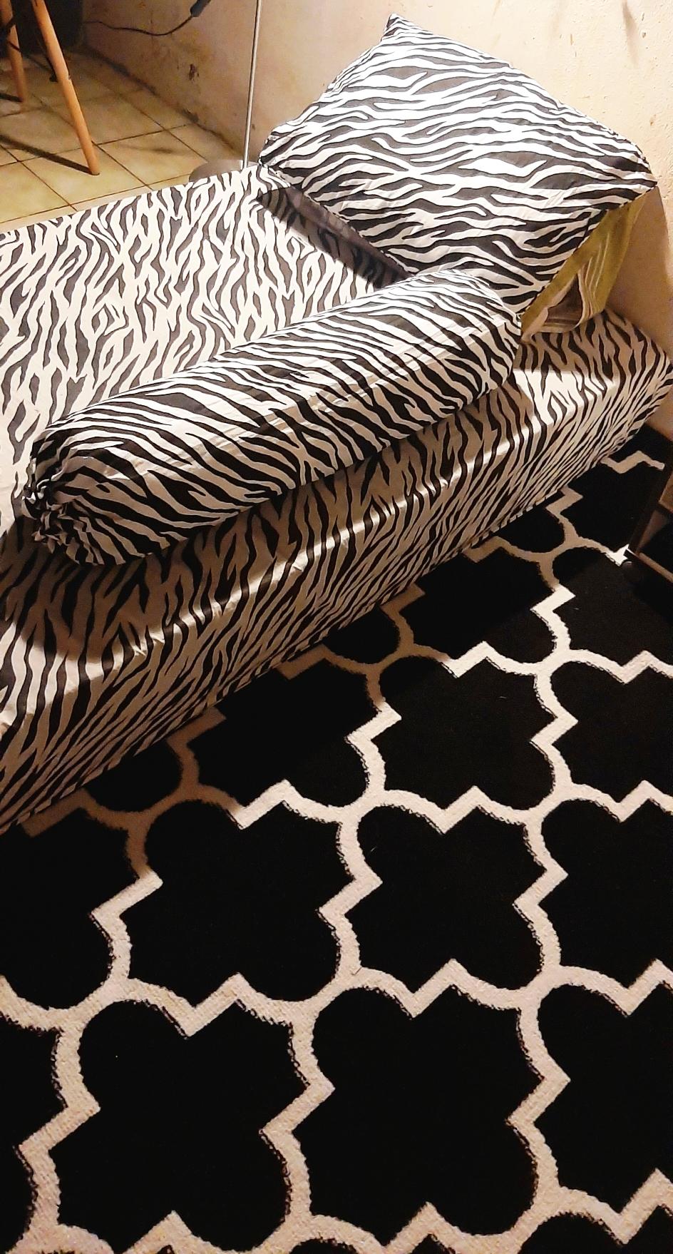 Sprei Motif Zebra Belang Katun Lokal Star Uk King Queen & Single