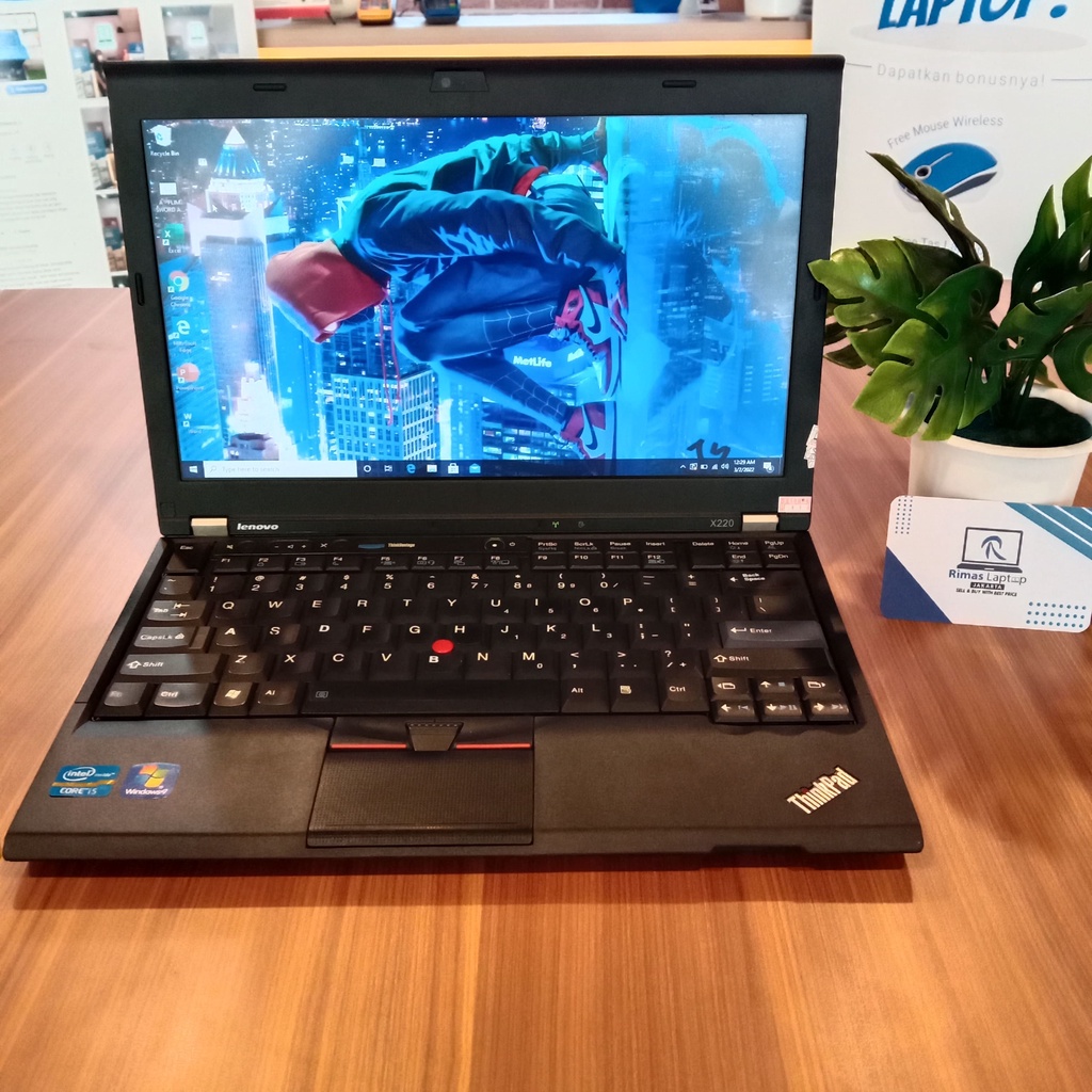 Lenovo Thinkpad i5 4GB HDD 320GB Second Bekas